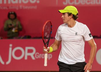 João Fonseca, tenista brasileiro, durante o Aberto de Estoril