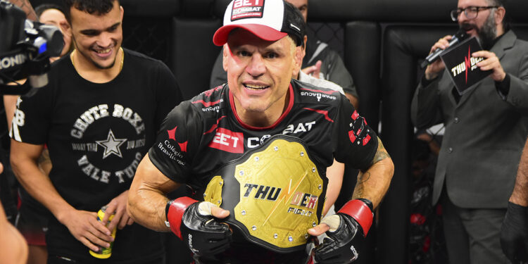 Jorge Patino Macaco volta ao cage aos 52 anos - Divulgação/Thunder Fight