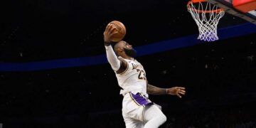 Os feitos de LeBron James que emocionam o mundo do basquete