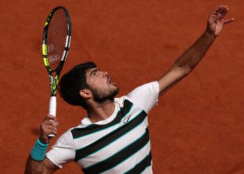 Carlos Alcaraz em Roland Garros.
