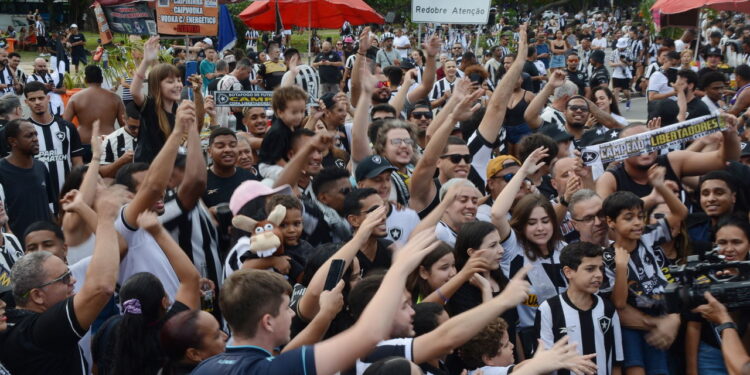 Torcida do Botafogo - Créditos: depositphotos.com / thenews2.com