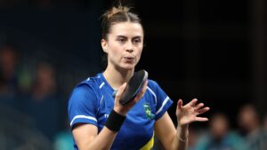 Bruna Takahashi avança no Mundial de Tênis de Mesa.