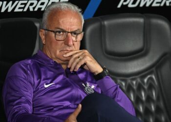 Dorival fala sobre eliminação do Corinthians na Sul-Americana.
