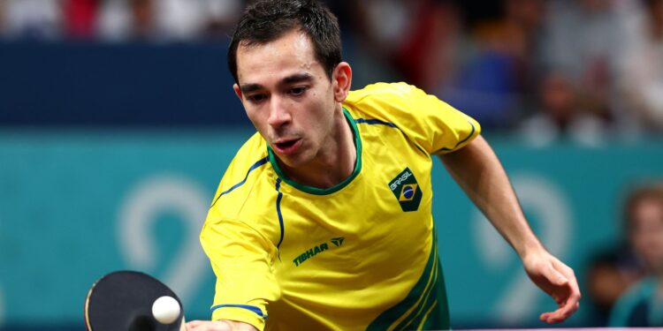 Hugo Calderano brilha no Mundial.