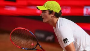 João Fonseca lutou contra Fabian Marozsan no Aberto de Roma.