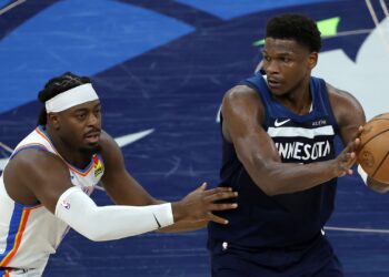 Wolves vencem na NBA.