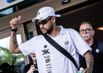 Neymar abriu o jogo sobre as críticas