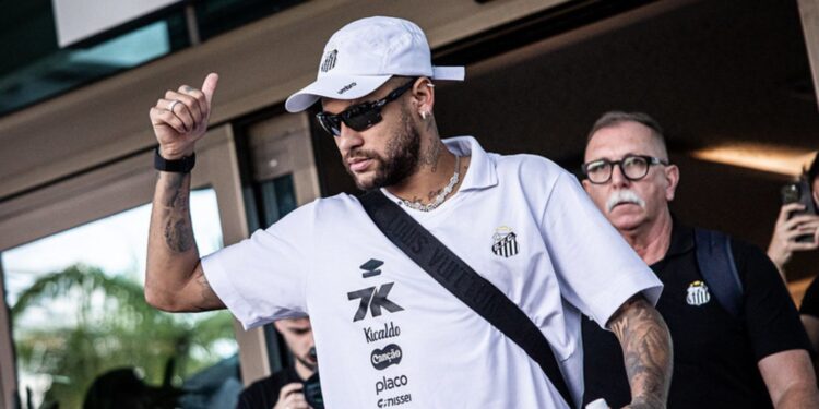 Neymar abriu o jogo sobre as críticas