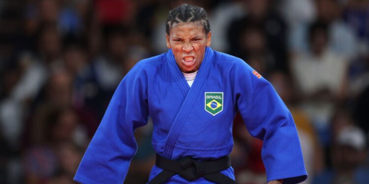 Rafaela Silva foi bronze no Grand Slam de Astana