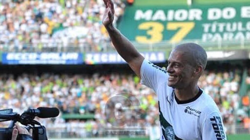Os maiores prêmios individuais do futebol brasileiro