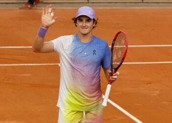 João Fonseca em Roland Garros.