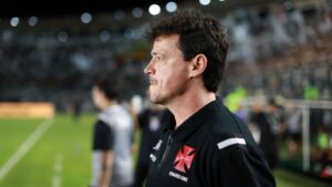 Vasco x Operário-PR será definido na Copa do Brasil.