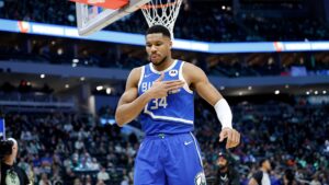 Giannis Antetokounmpo teve mudar de time na NBA