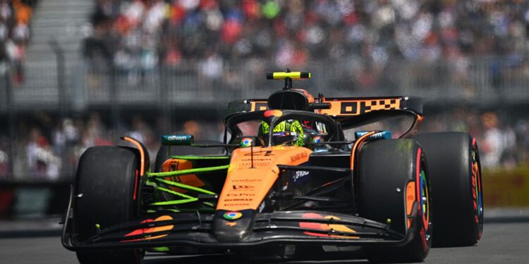 Lando Norris, piloto da McLaren, durante treino do GP do Canadá
