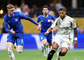Lance de partida entre Chelsea e LAFC