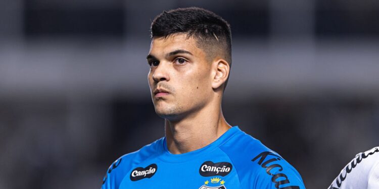 Gabriel Brazão. do Santos