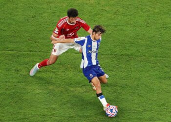 Lance de partida entre Porto e Al Ahly