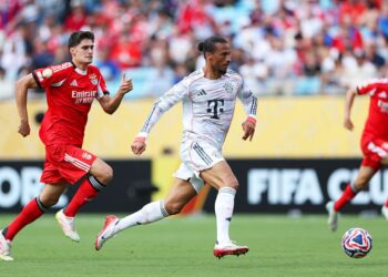 Lance de partida entre Bayern de Munique e Benfica