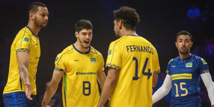 Jogadores do Brasil comemoram vitória sobre Canadá, pela VNL