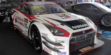 Como o filme Gran Turismo colocou o automobilismo no topo do cinema