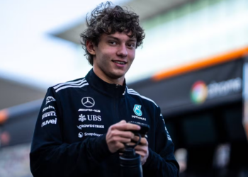 O imperdível documentário sobre entrada de Antonelli na F1