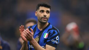 Atacante da Inter, Taremi está preso no Irã