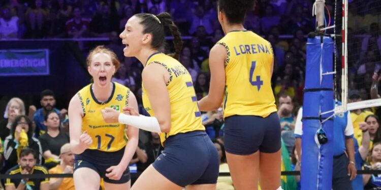 Brasil em quadra pela VNL.