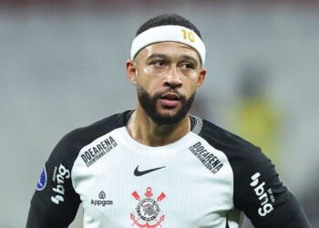 Corinthians terá que resolver a dívida com Memphis Depay