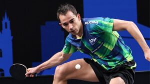 Hugo Calderano vence no WTT Contenders.