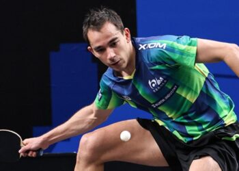 Hugo Calderano vence no WTT Contenders.