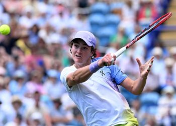 João Fonseca em ação no ATP de Eastbourne