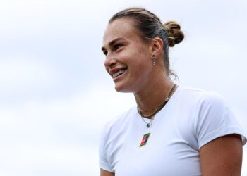 Sabalenka avançou à segunda rodada em Wimbledon