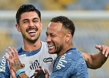 Santos ainda não pagou a contratação de João Basso