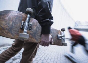 Ilustração de skate - Créditos: depositphotos.com / ArturVerkhovetskiy