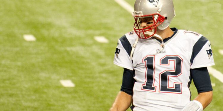 Mahomes pode ser maior que Tom Brady, veja o motivo
