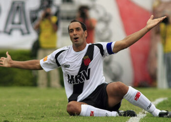 Clubes que quase foram extintos por má gestão