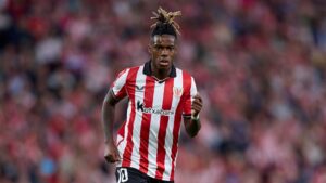 Nico Williams, do Athletic Bilbao, durante jogo contra o Barcelona