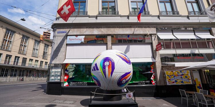 Bola da Eurocopa Feminina