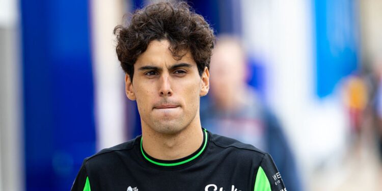 Gabriel Bortoleto, piloto da Sauber