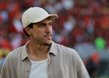 Pedro, do Flamengo, antes de jogo contra o São Paulo