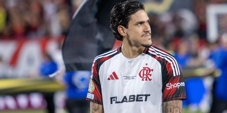 Pedro, do Flamengo, antes de jogo contra o Los Angeles FC