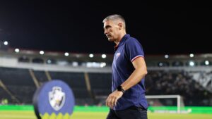 Juan Pablo Vojvoda, ex-treinador do Fortaleza. antes de jogo contra o Vasco da Gama