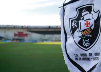 Flâmula com o escudo do Vasco da Gama