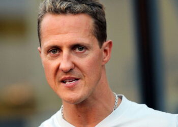 Schumacher volta para os holofotes e mexe com o coração dos fãs