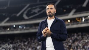 Davide Ancelotti, técnico do Botafogo.