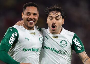Fluminense x Palmeiras no Brasileirão.