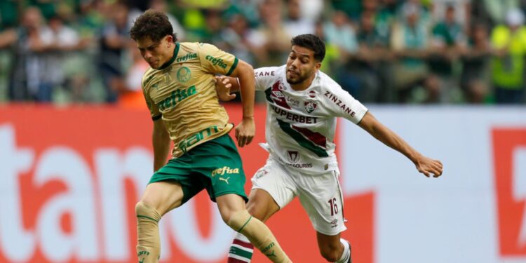 Fluminense x Palmeiras volta a agitar o Brasileirão
