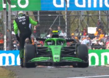 Gabriel Bortoleto ficou apenas cinco voltas na pista