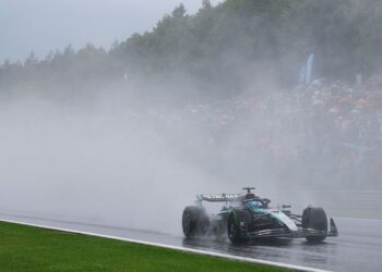 GP da Bélgica atrasou o início em mais de uma hora