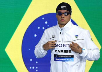 Guilherme Caribé segue vivo no Mundial de Natação